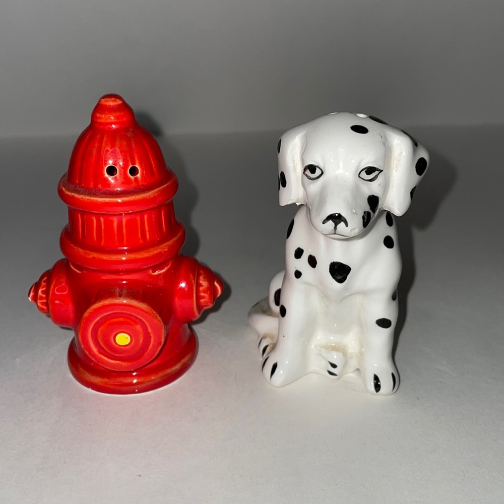 Dalmatian and fire hydrant salt and pepper shakers Spice of life Ron Gordon